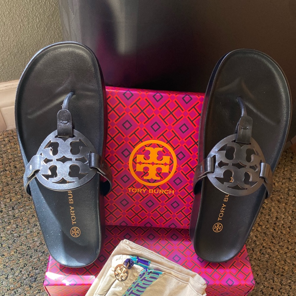 Tory Burch Cloud Miller Authentic
